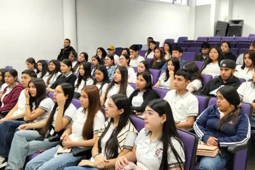 En clases alumnos de la Universidad Politécnica Victoria | Foto: UPV