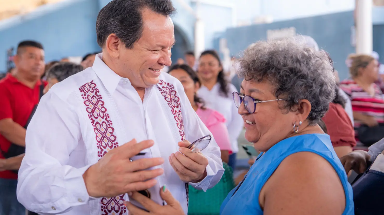 ¿A quién beneficia este programa Mujeres Renacimiento?. Foto: @Huachodiazmena