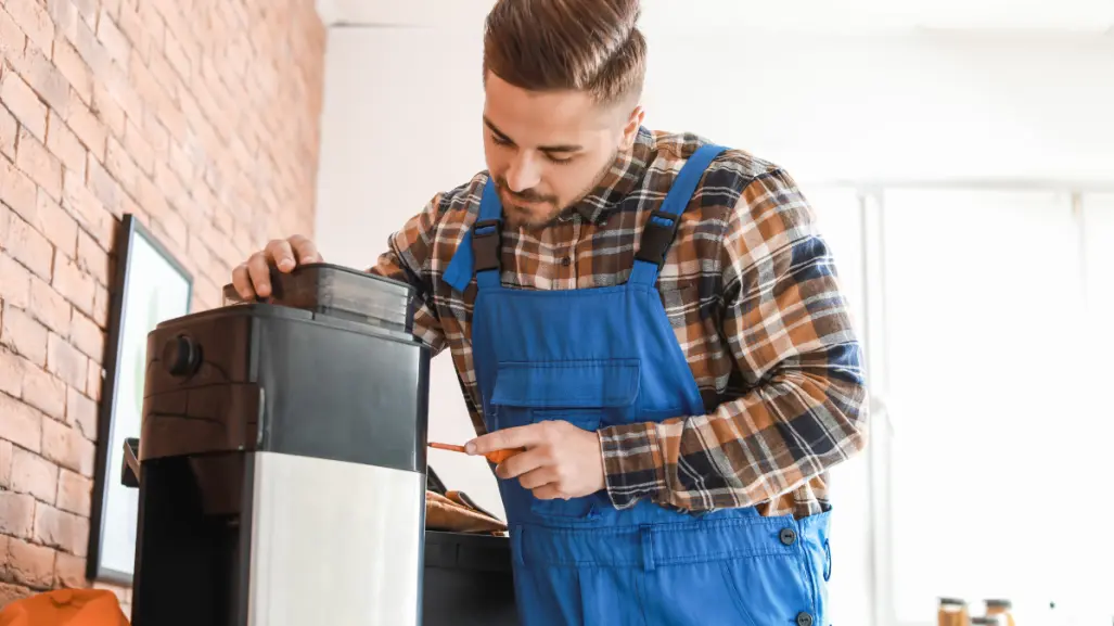 3 trucos para limpiar tu cafetera y dejarla como nueva
