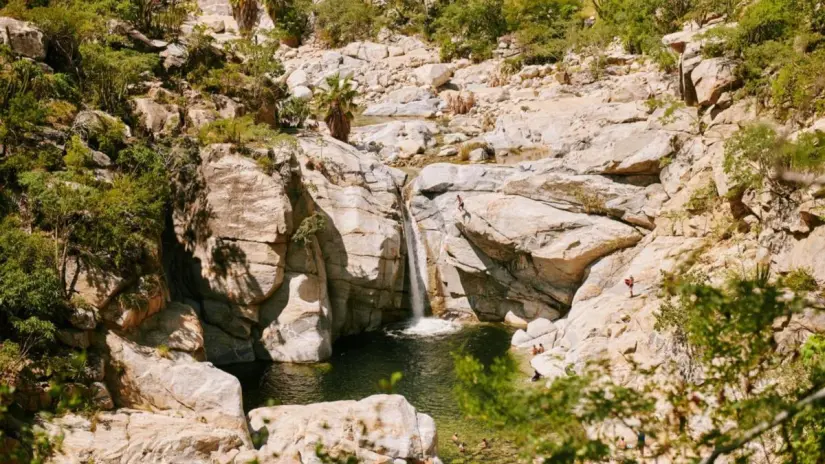 El camino de terracería hacia este sitio es ideal para vehículos altos o cuatrimotos. Foto: Visita Los Cabos