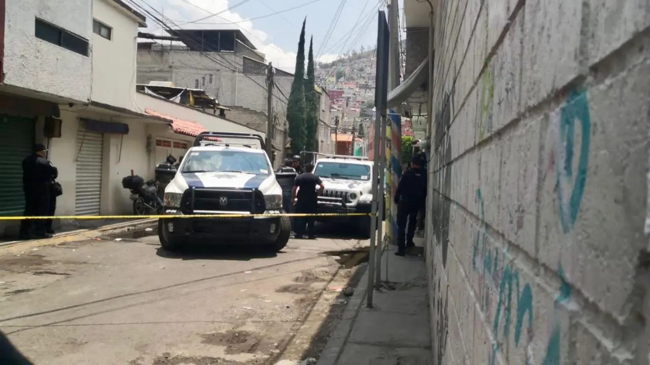 Asesinan a una persona a balazos en calles de San Juan Ixhuatepec, Tlalnepantla. Foto: Cortesía