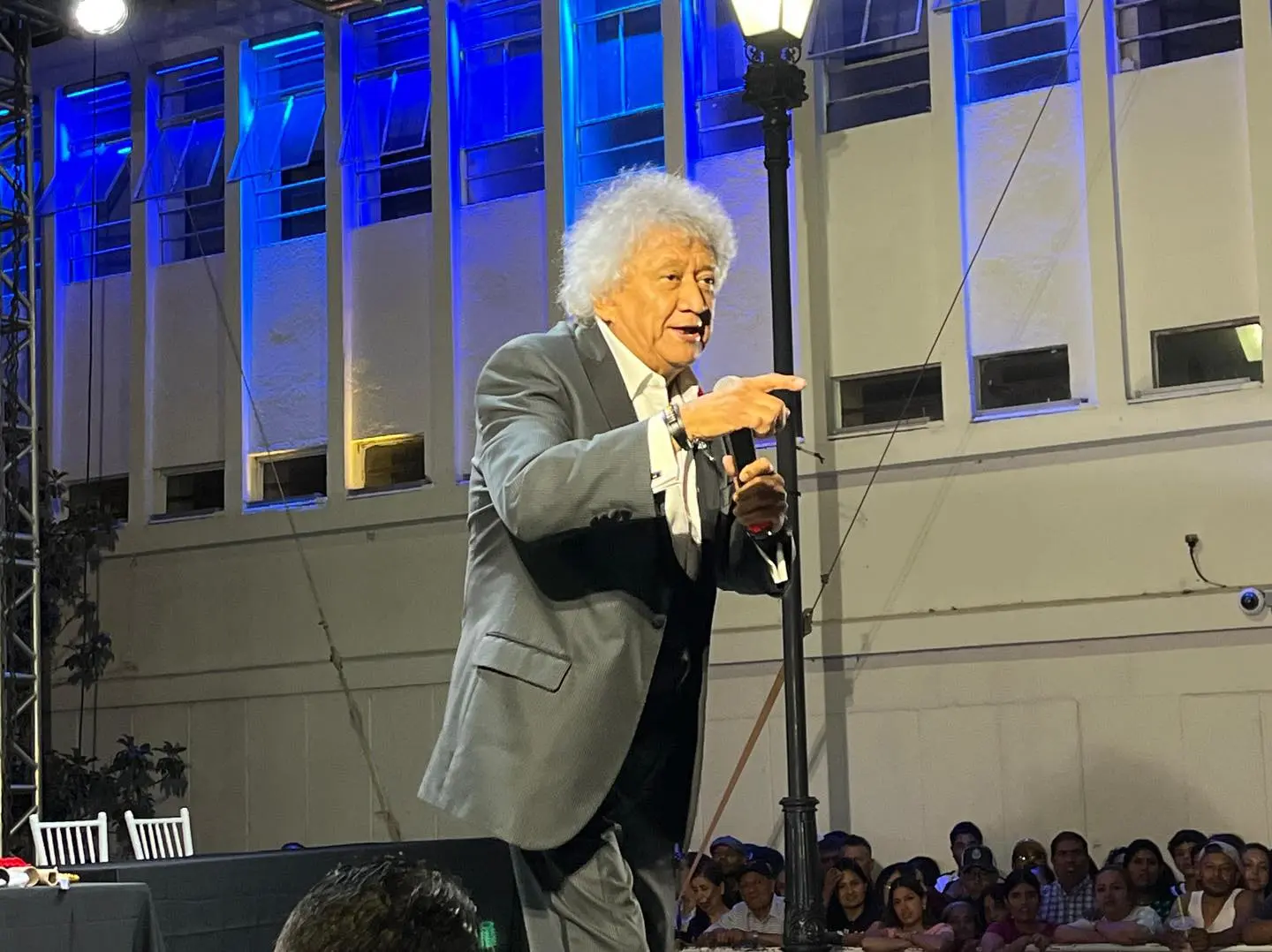 FOTOS | Finaliza el Festival de la Risa con divertidísimo show de Jorge Falcón en Durango