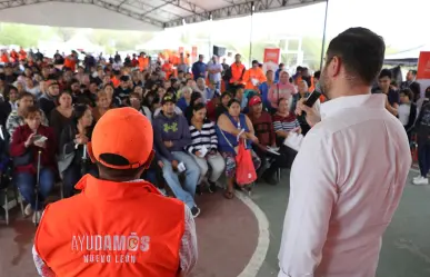 Participación Cuidadana llegan con productos de "Hecho en Nuevo León" a colonia CROC en Monterrey