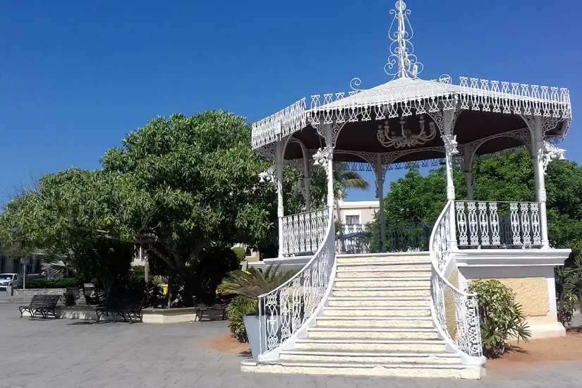 Plaza Mijares. Foto: Modesto Peralta Delgado.