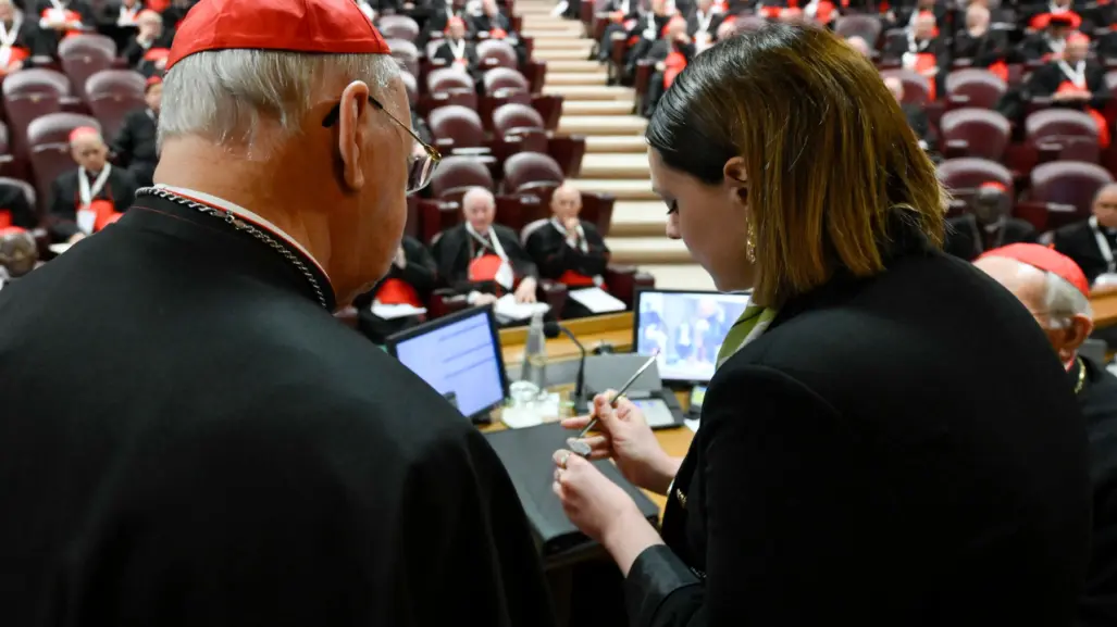 Cardenales anulan Anillo del Pescador y el Sello de Plomo del Papa Francisco a horas del Cónclave