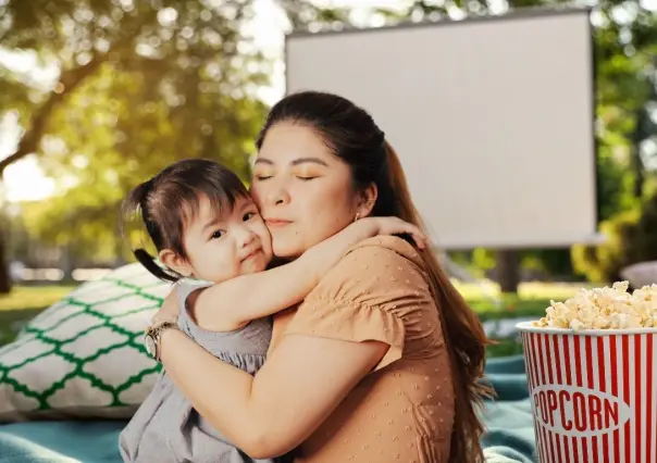 ¿Cuál será la cartelera del cine al aire libre el 10 y 11 de mayo?