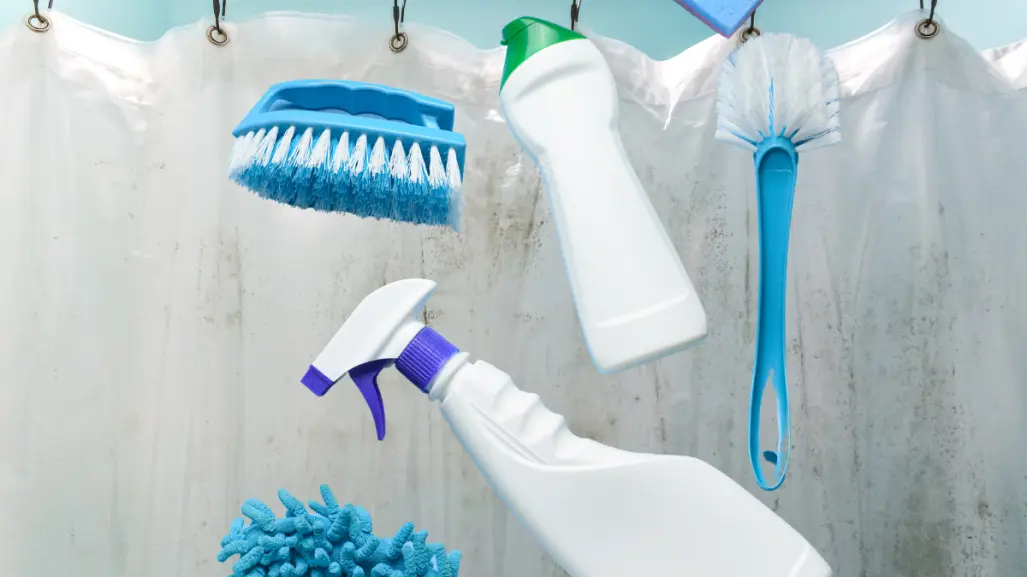 Dile adiós al moho de la cortina de baño con este eficaz truco de limpieza