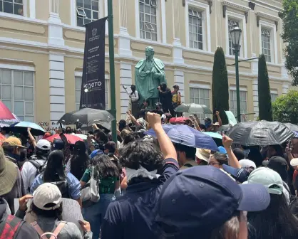 Protesta en la UAEMéx: estudiantes rechazan proceso de elección de rectoría