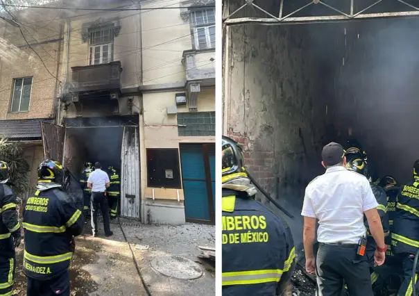 Combaten bomberos incendio en predio abandonado de la colonia Roma