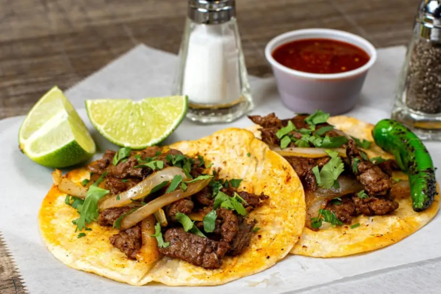 El restaurante de Durango que se hizo famoso por sus tacos de asada y su peculiar nombre