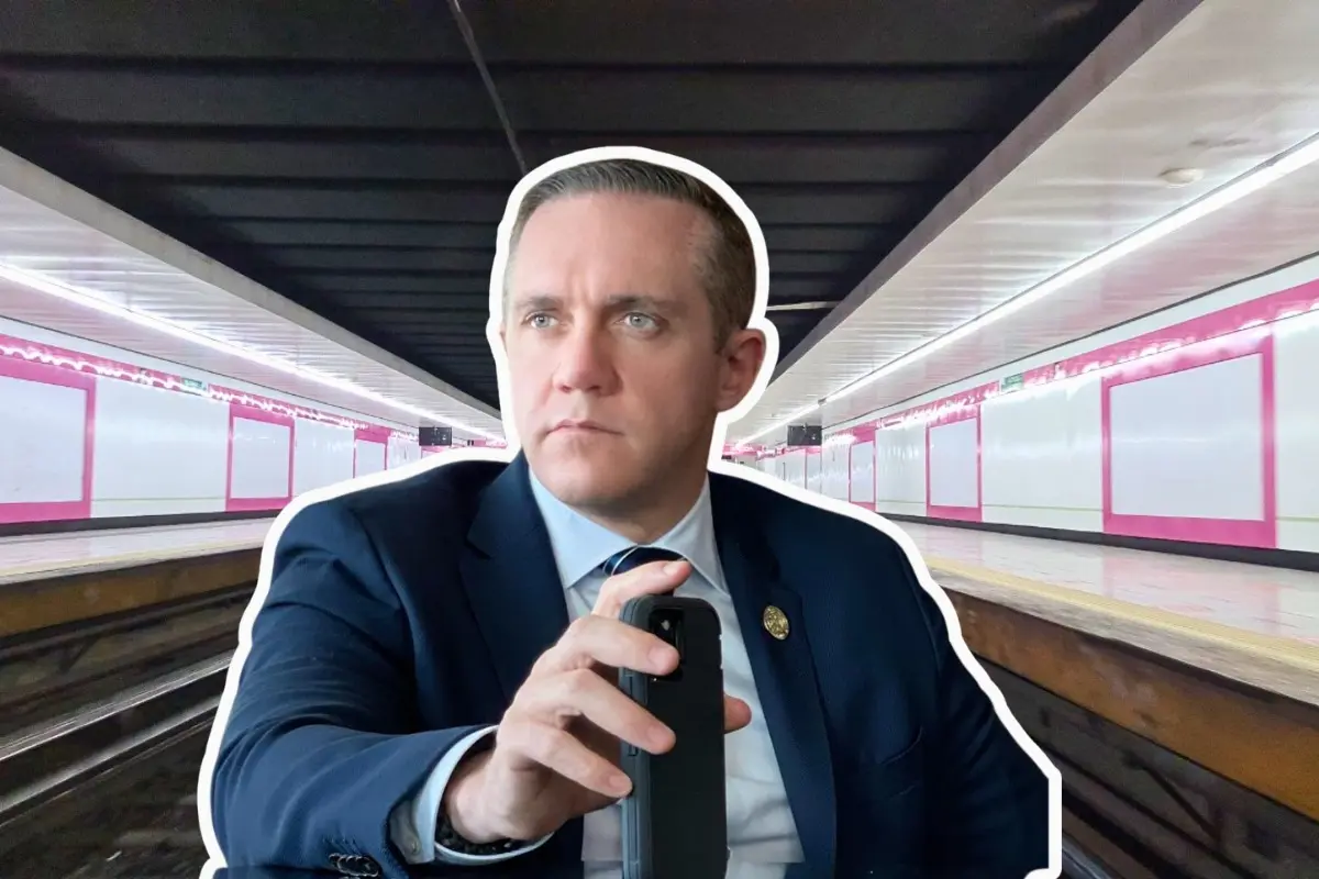 De fondo Metro CDMX, Adrián Rubalcava. Foto: FB Adrián Rubalcava | Metro CDMX | Edición con Canva