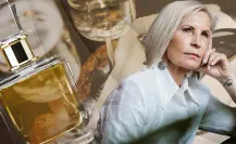 3 perfumes ideales para mujeres de 50 años que reflejan elegancia y carácter