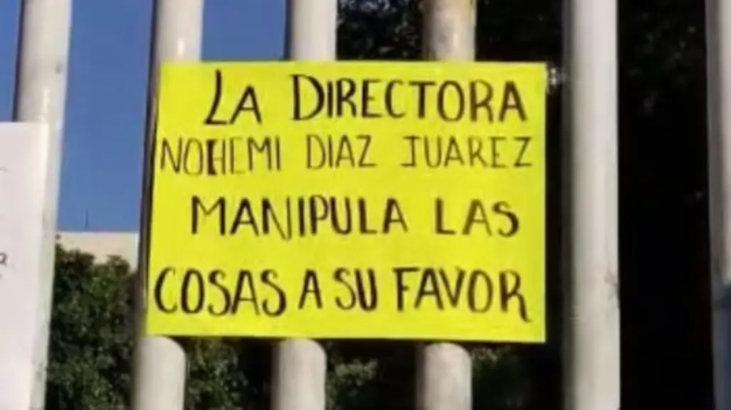 Crisis en secundaria de Iztapalapa: cierran escuela por conflicto con directora