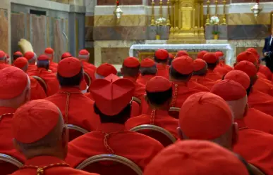 Cónclave: cardenales de todos los continentes participan en la elección dentro de la Capilla Sixtina