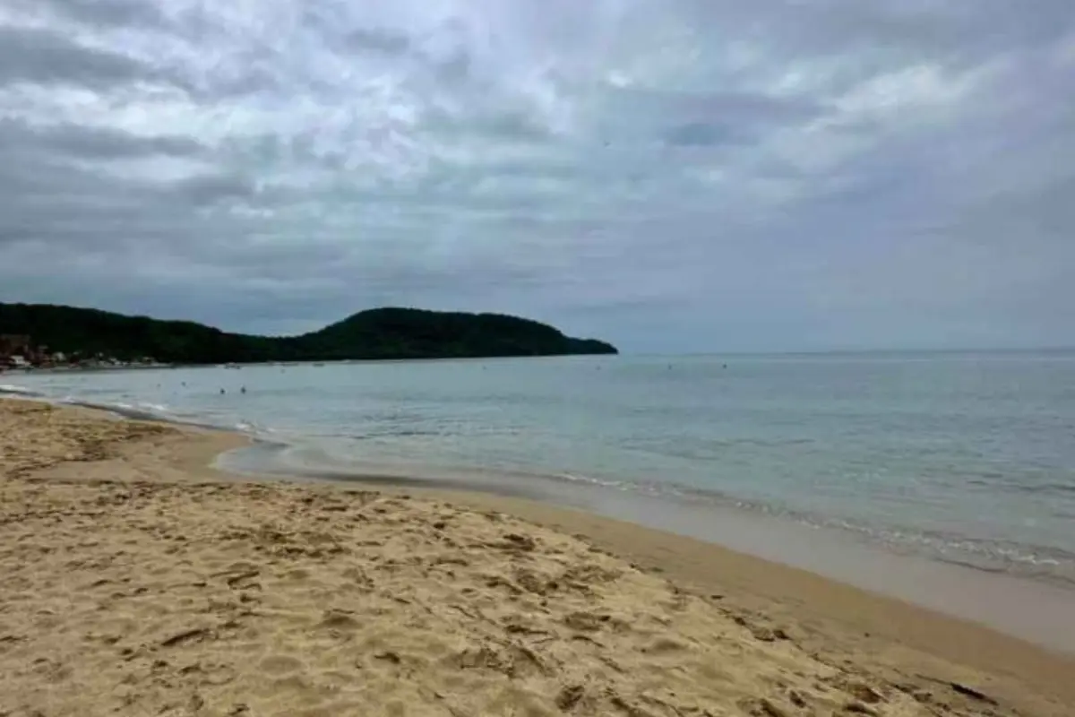 La playa Los Ayalas es uno de los destinos ideales para vacacionar en familia. Foto: Playas de México