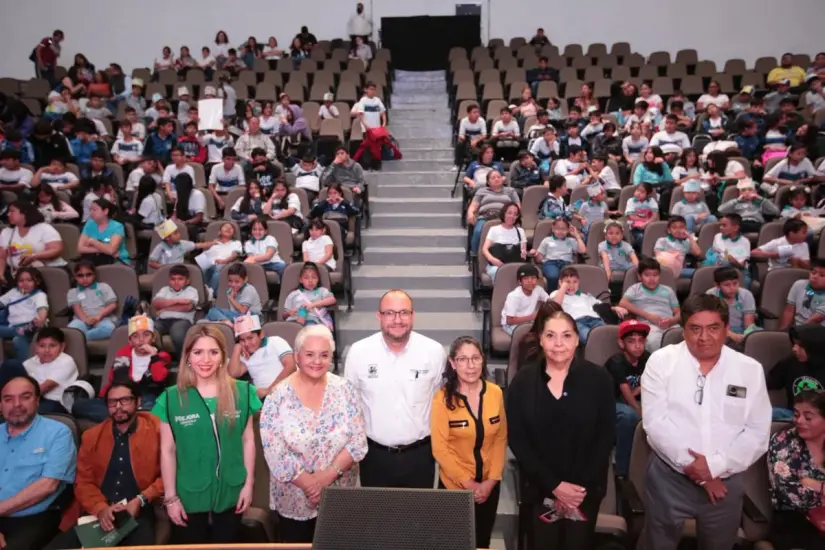 Presentan en la FILC nuevo recurso didáctico para prevenir la rickettsiosis en Coahuila / Foto: Gobierno de Coahuila