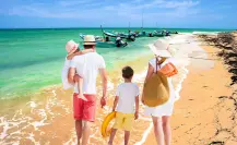 Esta es la playa más tranquila de Yucatán para nadar con toda la familia