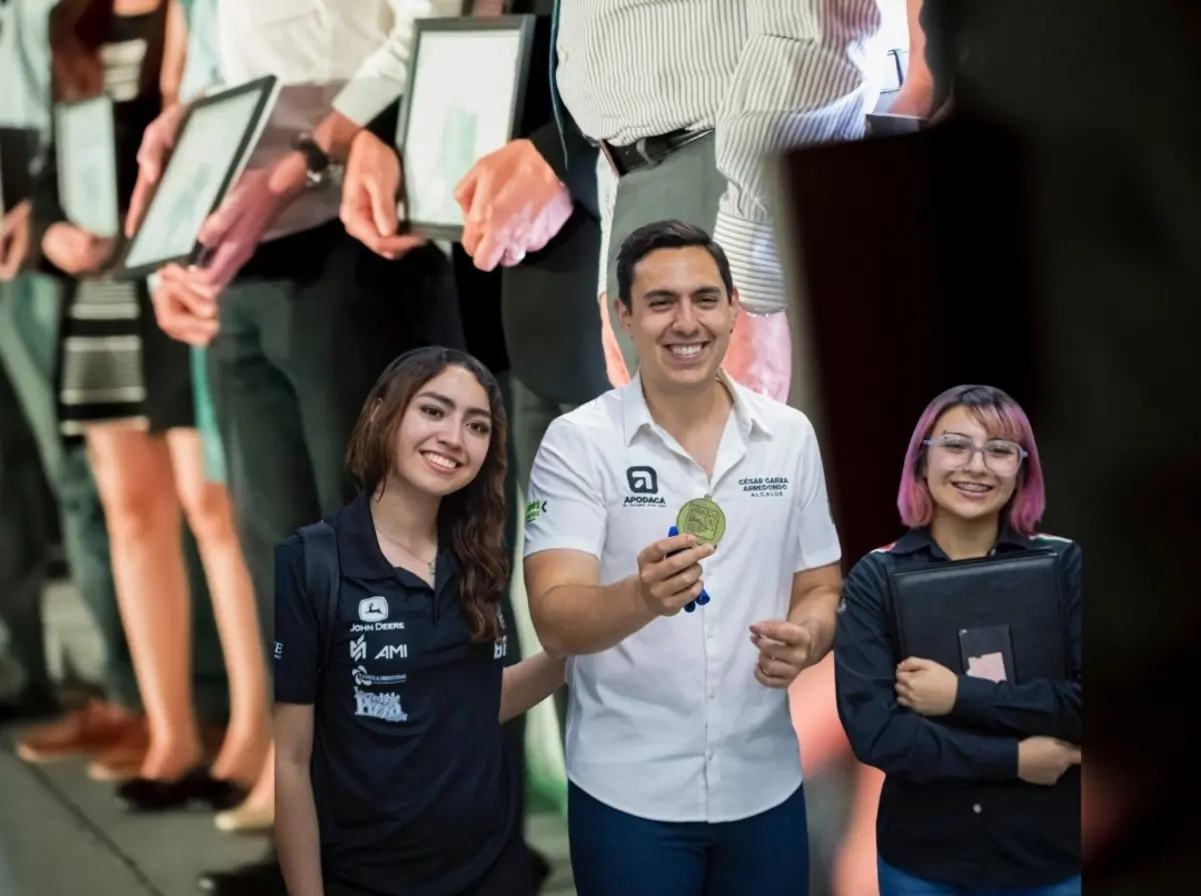 Los nombres de los ganadores se darán a conocer en un evento según mencionó el alcalde de Apodaca. Foto: Canva/César Garza Arredondo.