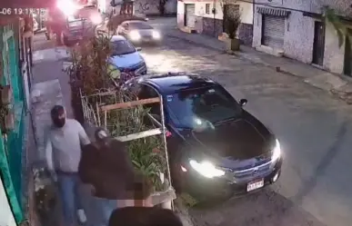 ¡Alerta en Naucalpan! Robo de vehículo preocupa a vecinos de la zona