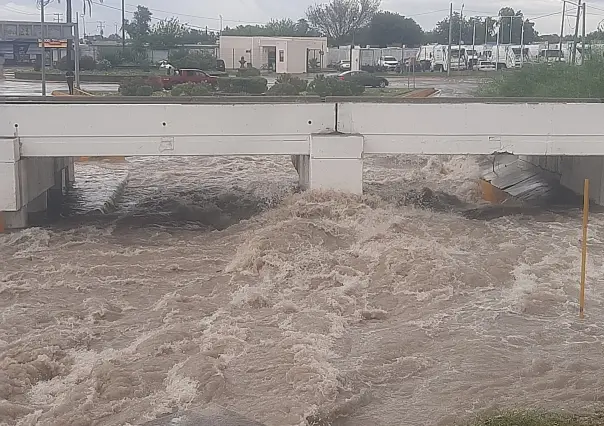 Inundaciones en Piedras Negras y Nueva Rosita tras fuertes lluvias por frente frío número 42