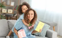 Día de las Madres: 5 regalos en tendencia para mamá, ¡te convertirán en el hijo favorito!