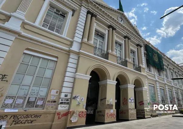 Paro en la UAEMéx: rectoría sigue tomada por protesta estudiantil