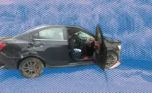 Auto cae al sótano de Plaza Cumbres tras volcadura, hay un lesionado I FOTOS