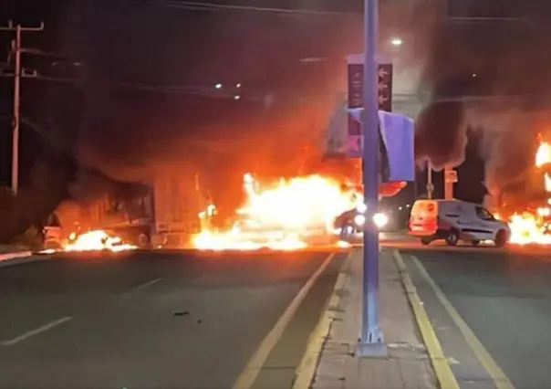 Noche violenta en Sinaloa: reportan diversos bloqueos, enfrentamientos e incendios en 3 municipios