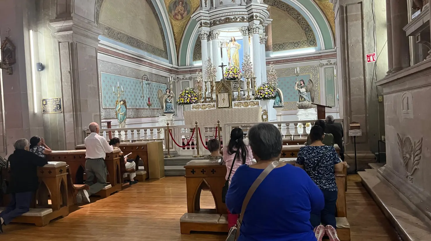 Foto: Jesús Carrillo | Sonaron las campanas de Catedral por el anuncio del Papa León XIV.