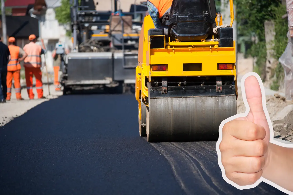 La SEPUIMM va a licitar a constructoras la pavimentación y arreglos a varias calles en La Paz. Fotos Ilustrativas: Canva.