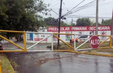 Lluvias provocan cierre vial en Guadalupe ante escurrimientos