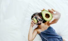 Regresa el brillo natural y revitaliza tu rostro con una mascarilla de 2 ingredientes