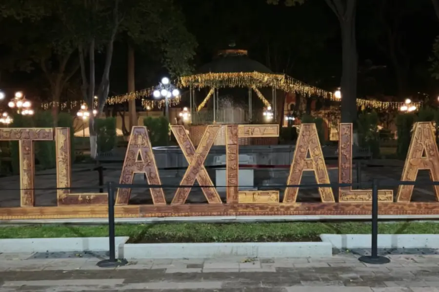 Tlaxcala exige disculpas por burlas al estado en festejo de Adrián Rubalcava como director del Metro