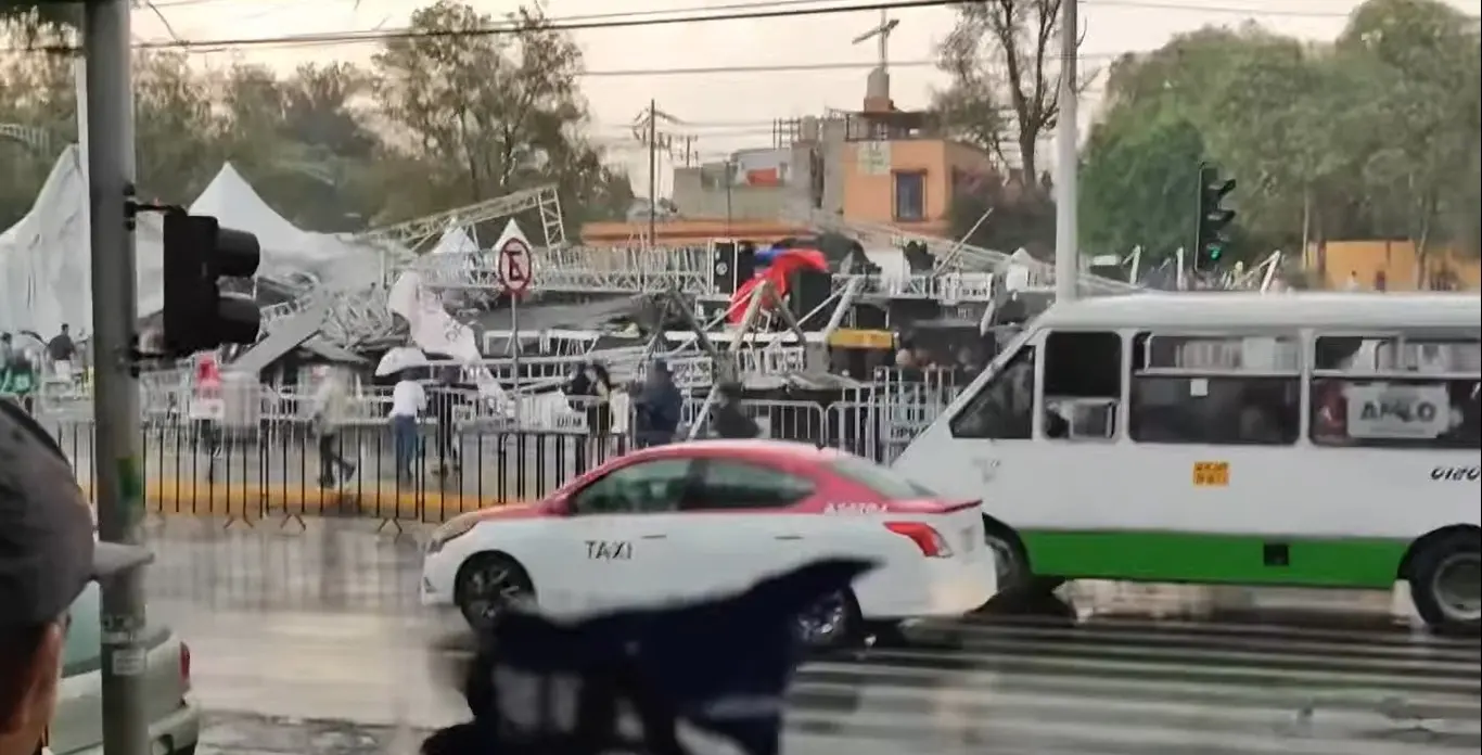 Cae estructura en la GAM. Foto: Captura de pantalla