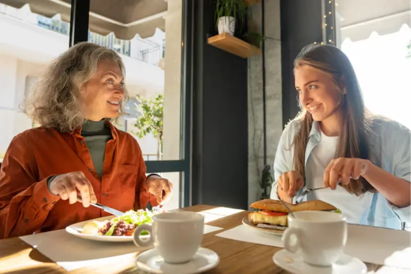 Invita a mamá a comer este Día de las Madres en el sur de Tamaulipas. Foto: Freepik
