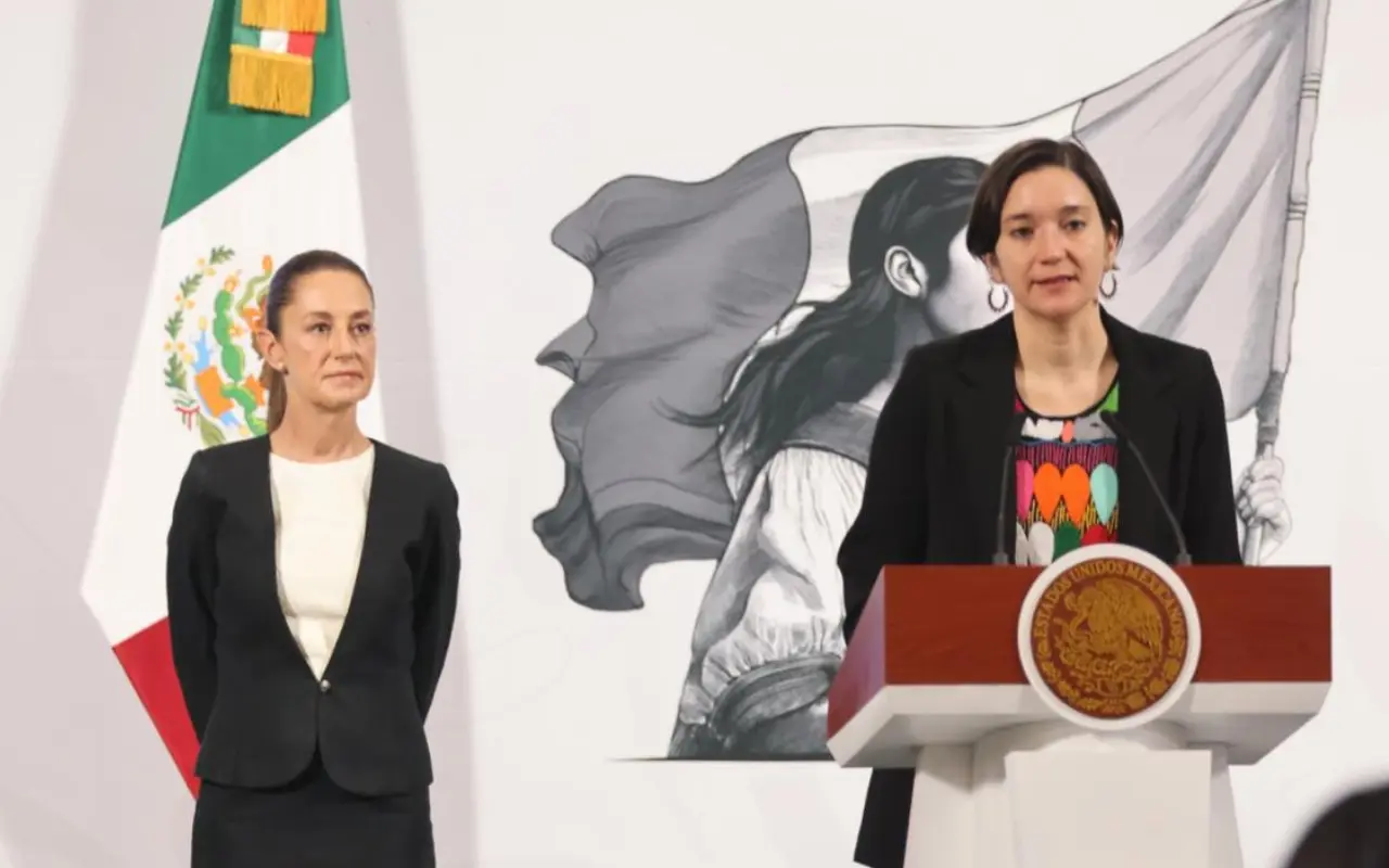 Según datos del Secretariado Ejecutivo del Sistema Nacional de Seguridad Pública, los homicidios dolosos a nivel nacional bajaron a 65.3% en abril. Foto: X/@Maffiguer (Canva)