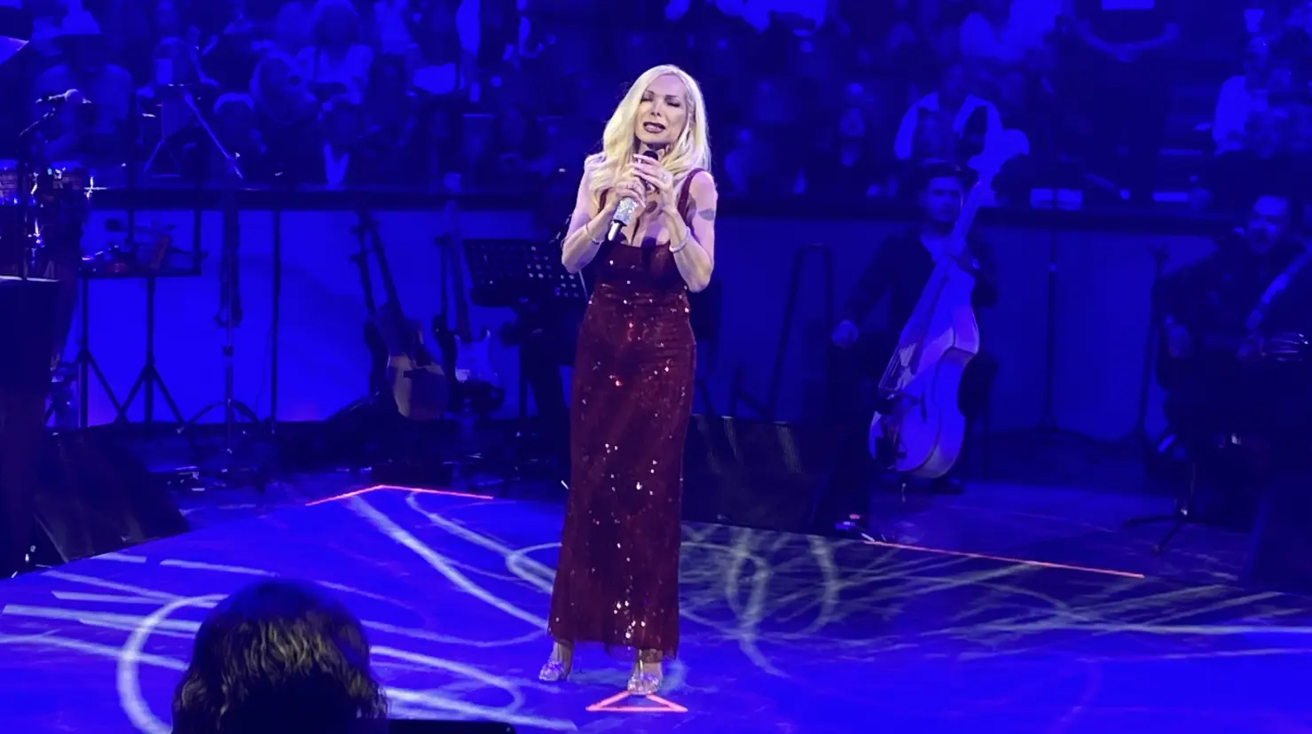 Marisela ofreció un espectáculo donde además de sus éxitos cantó temas de Marco Antonio Solís El Buki. Foto. Arturo González.