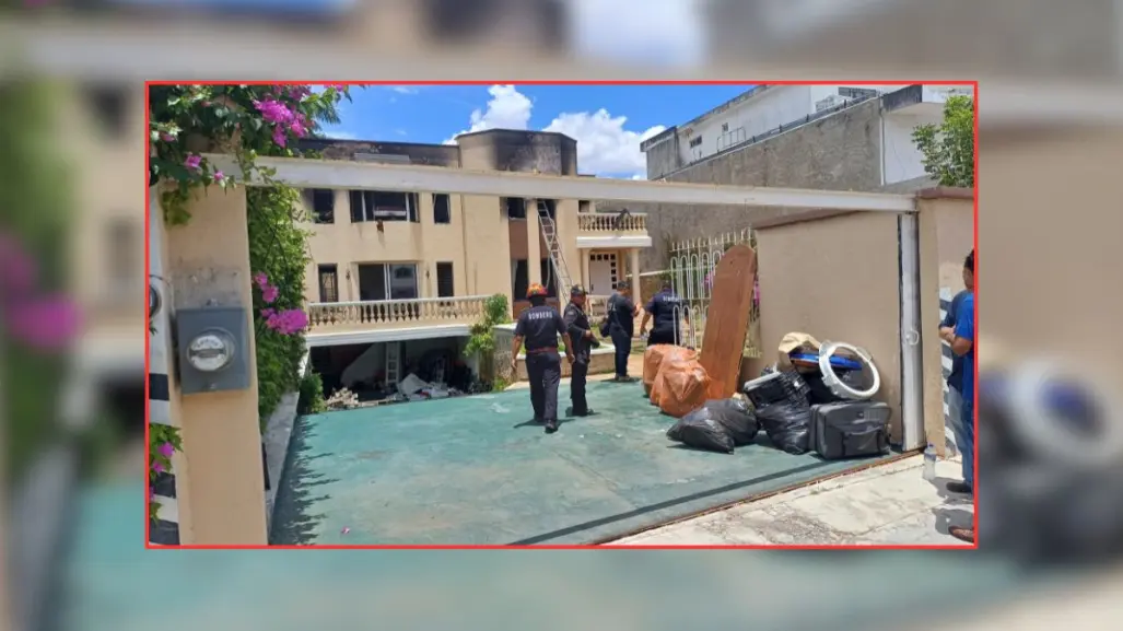 Incendio en colonia de Mérida: bomberos logran rescatar a dos personas