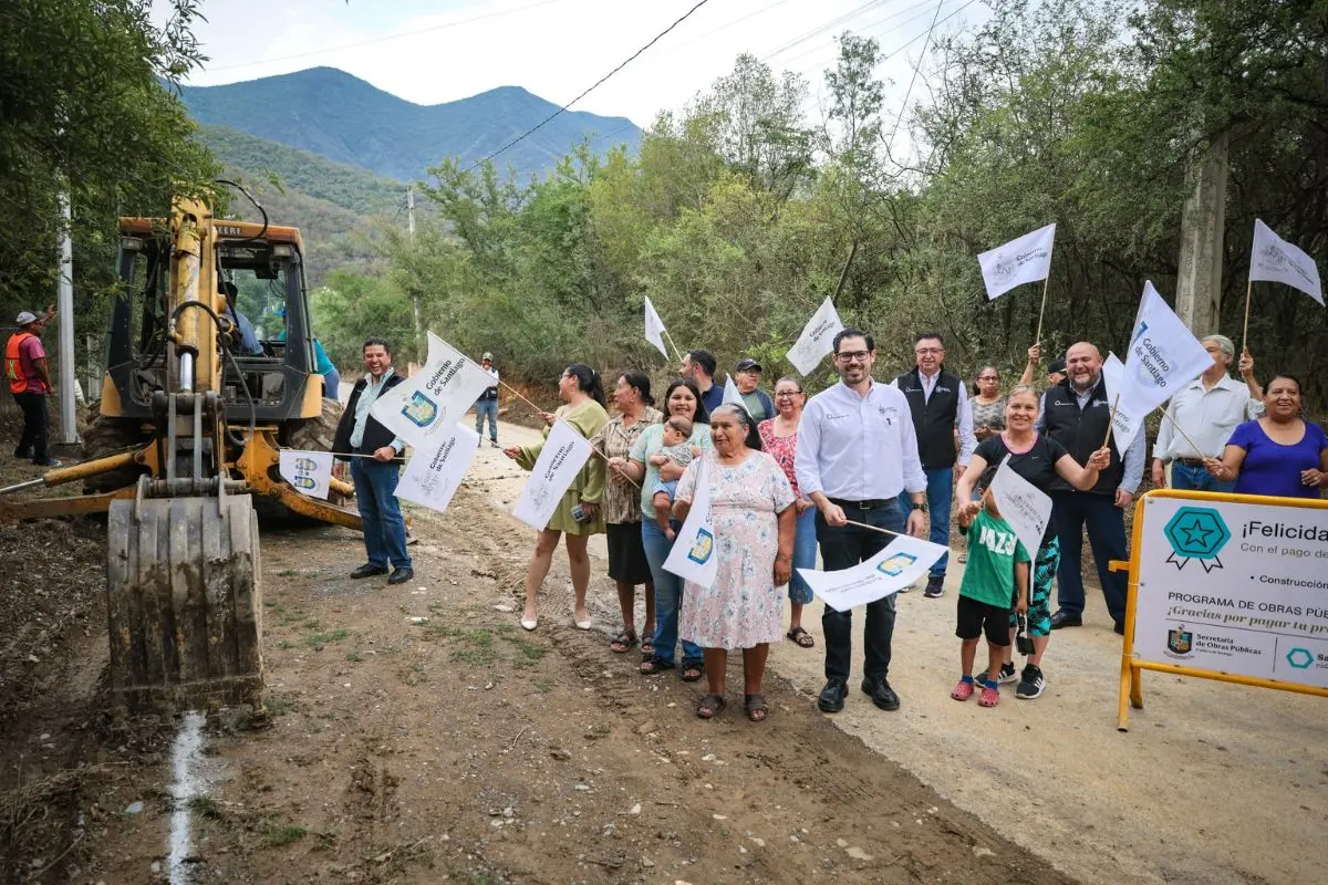 David de la Peña impulsa nuevas obras de vialidad en Santiago Foto: Gobierno de Santiago