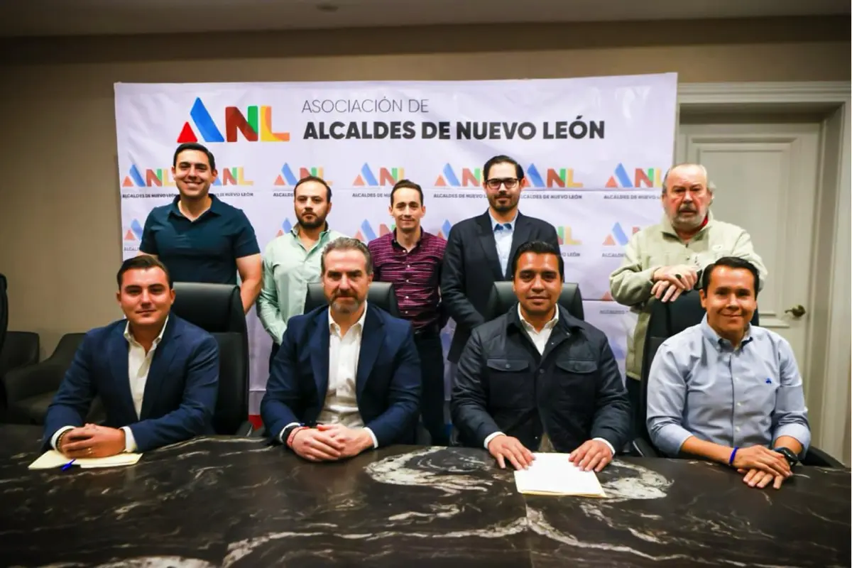 La movilidad intermunicipal en el área metropolitana de Nuevo León será atendida de forma coordinada por nueve alcaldes que conforman la Asociación de Alcaldes de Nuevo León. Foto: Gobierno de Monterrey