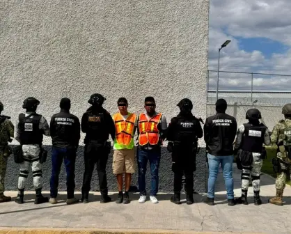Caen 2 hombres con más de 660 mil dólares en Anáhuac, Nuevo León