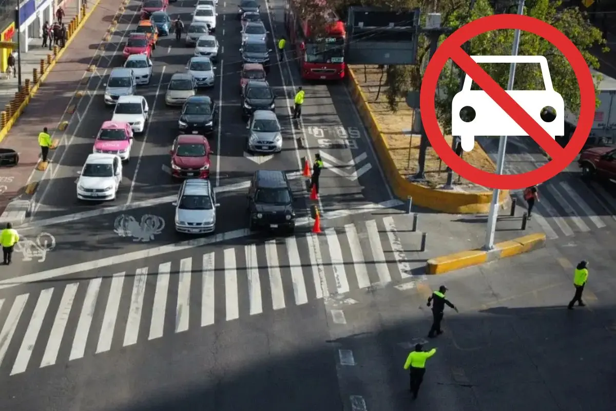De fondo tránsito en CDMX, ilustración de Hoy No Circula. Foto: SSC CDMX | Canva