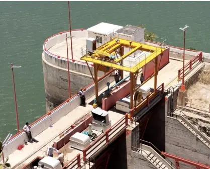 FOTOS | Realizan las pruebas de izaje en esta importante presa de Durango; de esto tratan