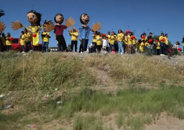 Protestan familias separadas por medidas migratorias de Trump en el día de la madre