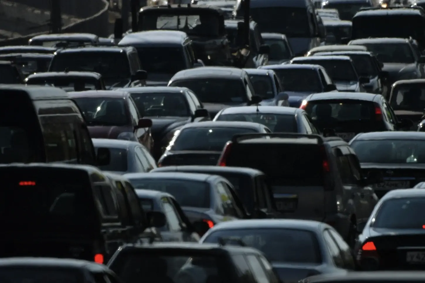 Transito vehicular en CDMX. Foto: Canva