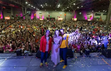 Samuel García celebra a lo grande el Día de las Madres con "Amar a Mamá" en Nuevo León
