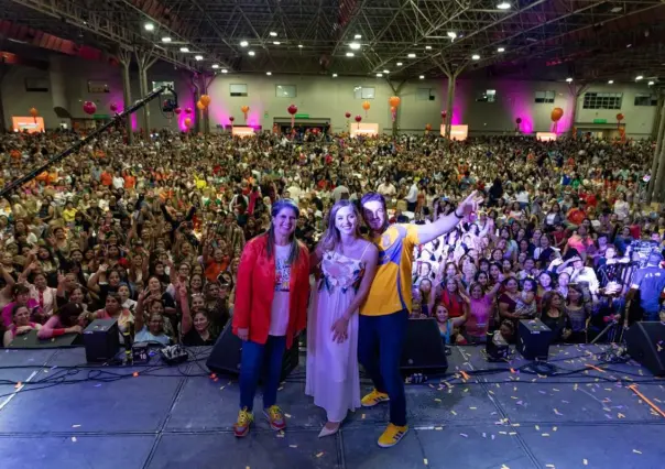 Samuel García celebra a lo grande el Día de las Madres con "Amar a Mamá" en Nuevo León