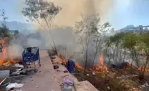 Se incendia zona del río Santa Catarina a la altura de Félix U Gómez en Monterrey