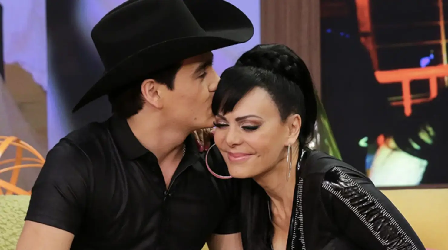 Maribel Guardia también felicitó en su día a todas aquellas madres que como ella tienen un hijo en el cielo. Foto. Especial.