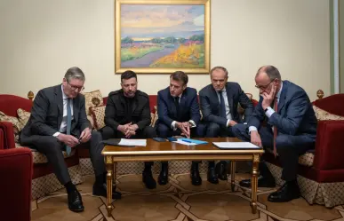VIDEO l Macron y Merz protagonizan momento incómodo en tren rumbo a Kiev